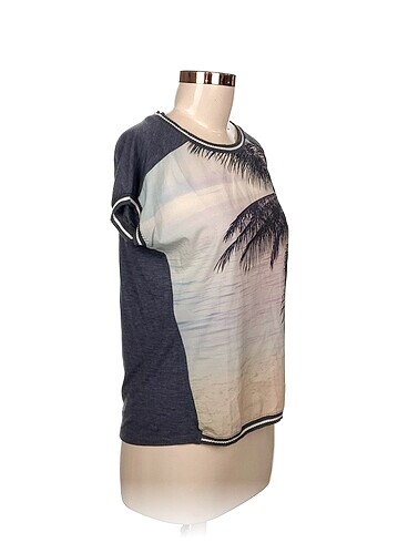 Koton Koton T-shirt %70 İndirimli.