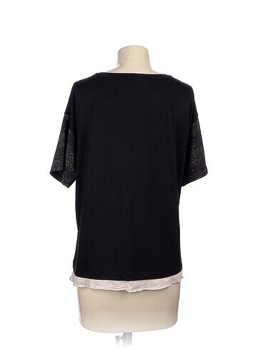l Beden Diğer T-shirt %70 İndirimli.