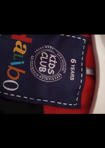 Koyu Kırmızı Düğmeli Erkek Çocuk Mont - Görsel 2