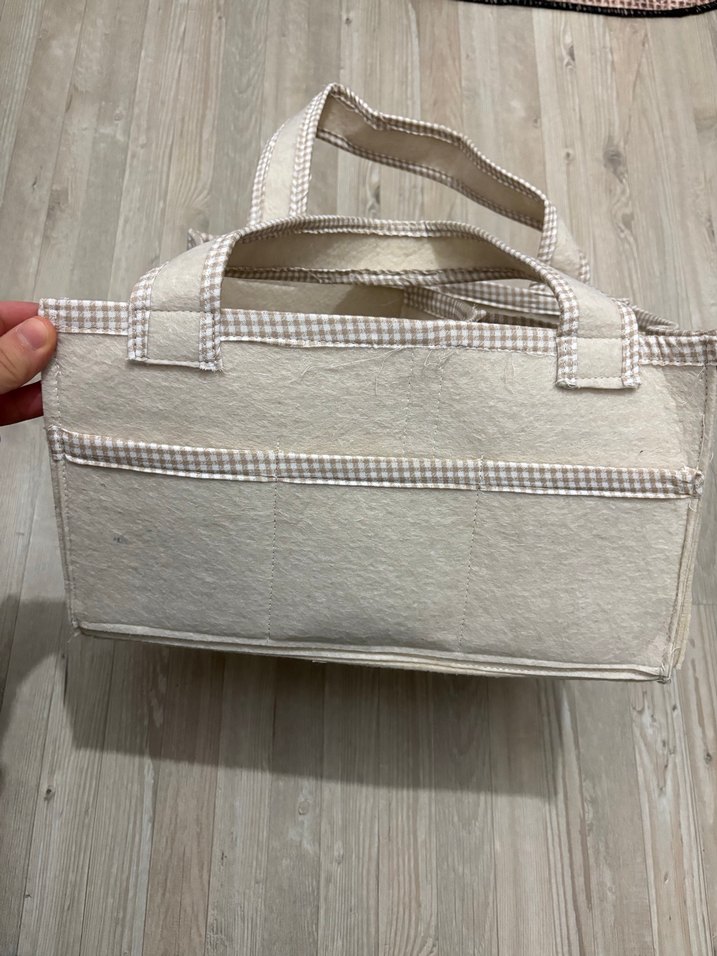 Ekose Desenli Beyaz Bebek Çantası - Görsel 2