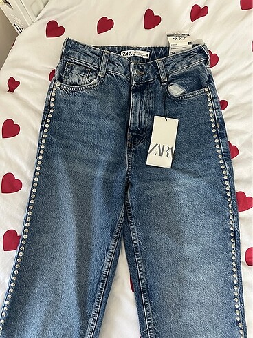 YÜKSEK BEL STRAIGHT FIT JEAN ZARA