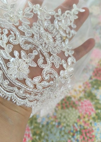 gelin duvağı tek kullanimlik yani bursefer kullanildi - Görsel 5