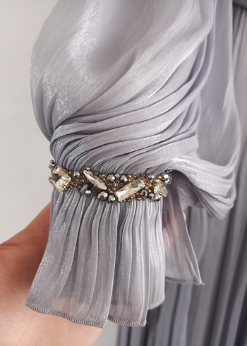 Gri Pilili Uzun Abiye Elbise - Görsel 3