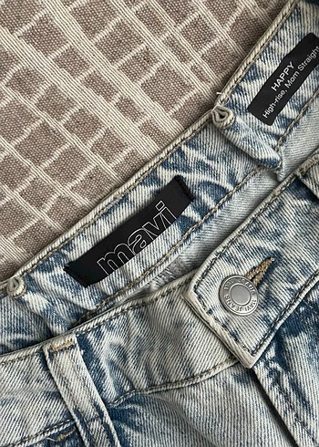 Mavi Yırtık Jean - Görsel 5