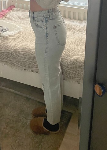 Mavi Yırtık Jean - Görsel 3