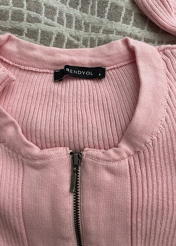 Fermuarlı Pembe Kadın Crop Bluz - Görsel 2