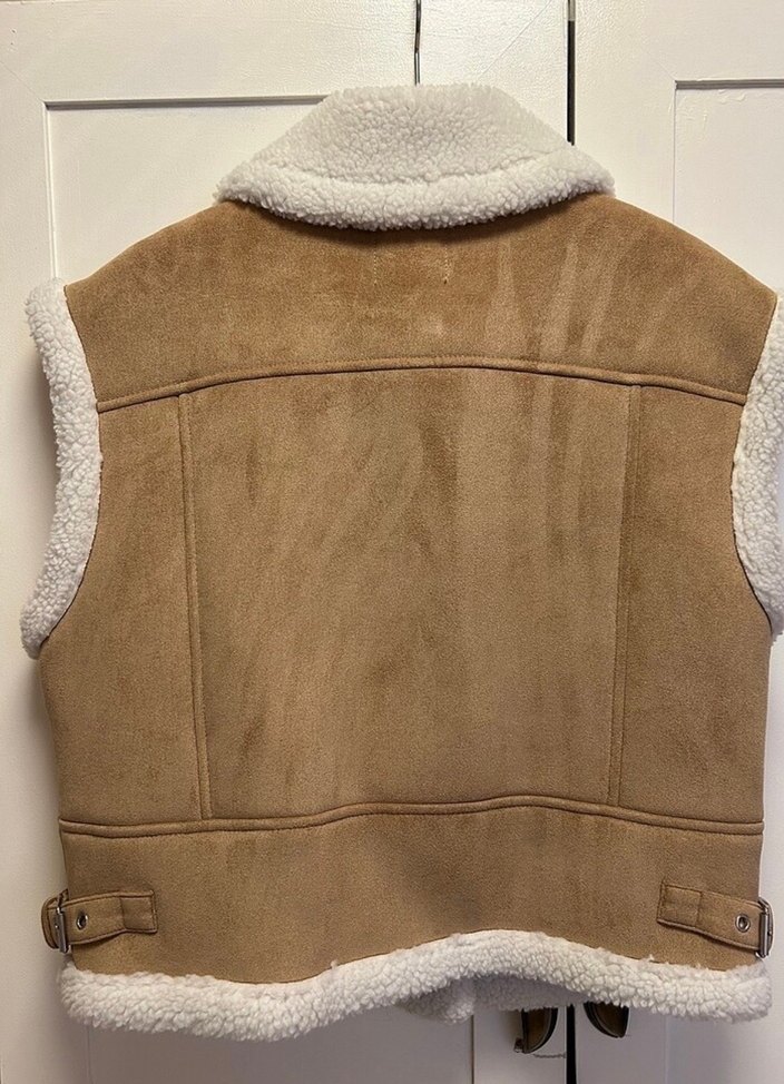 Zara Kürk Detaylı Süet Yelek - Görsel 2