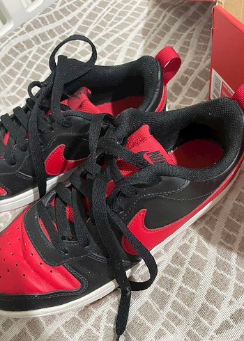 38 Beden Nike Sneaker
