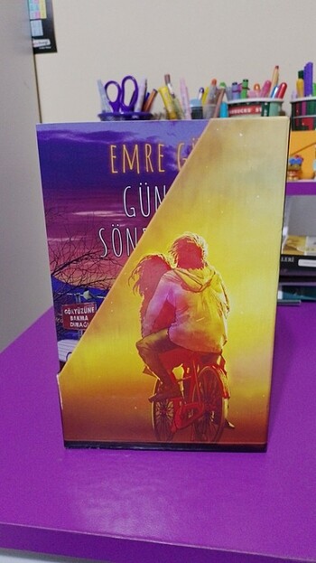  Beden Renk Güneşi Söndürmem Gerek Emre Gül