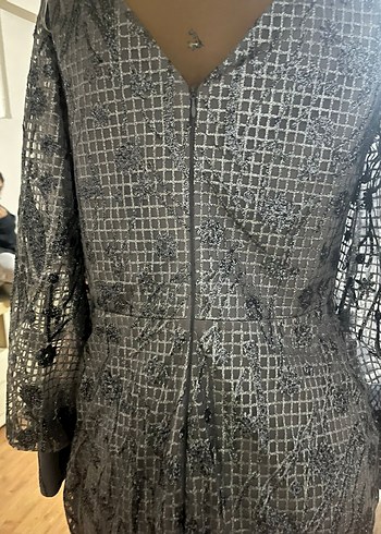 Uzun Kollu V Yakalı Gri Payetli Abiye Elbise - Görsel 4