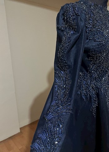 Boncuk İşlemeli Lacivert Uzun Gotik Abiye - Görsel 3