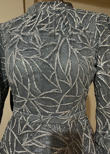 Gri sim işlemeli abiye - Görsel 2