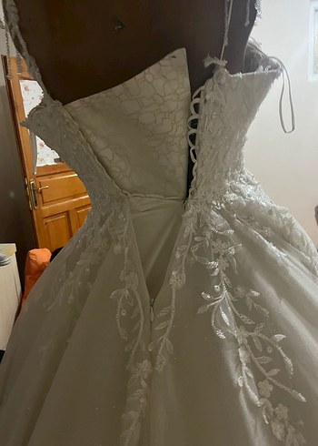 Parıltılı Beyaz Prenses Gelinlik V-Yaka - Görsel 3