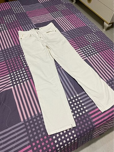 36 Beden beyaz Renk Beyaz Pantalon