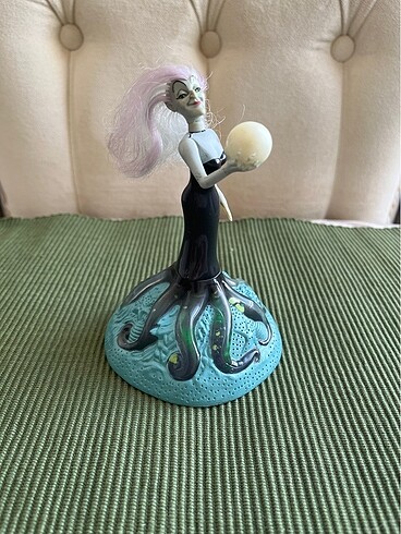 Disney Ursula