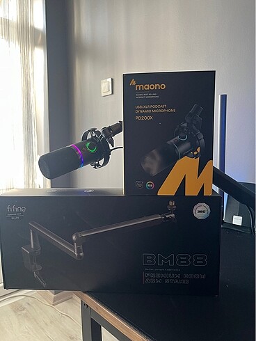 Maono PD200X dinamik mikrofon + Fifine bm88 mikrofon standı