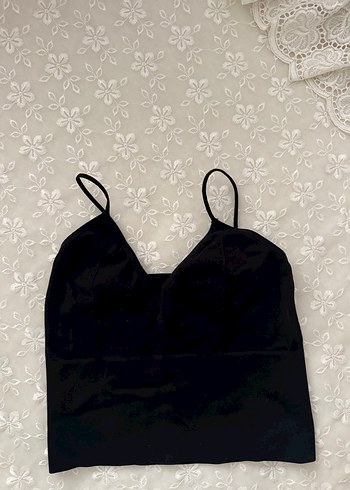 Siyah Minimalist Kadın Bralet
