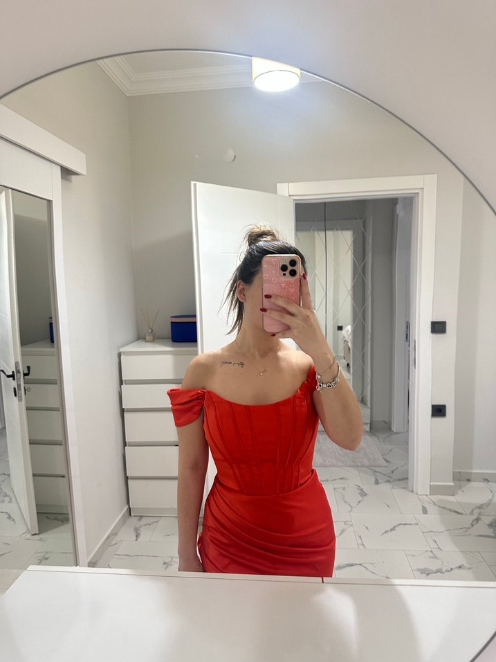 Parlak Kırmızı  Straplez Abiye Elbise - Görsel 3