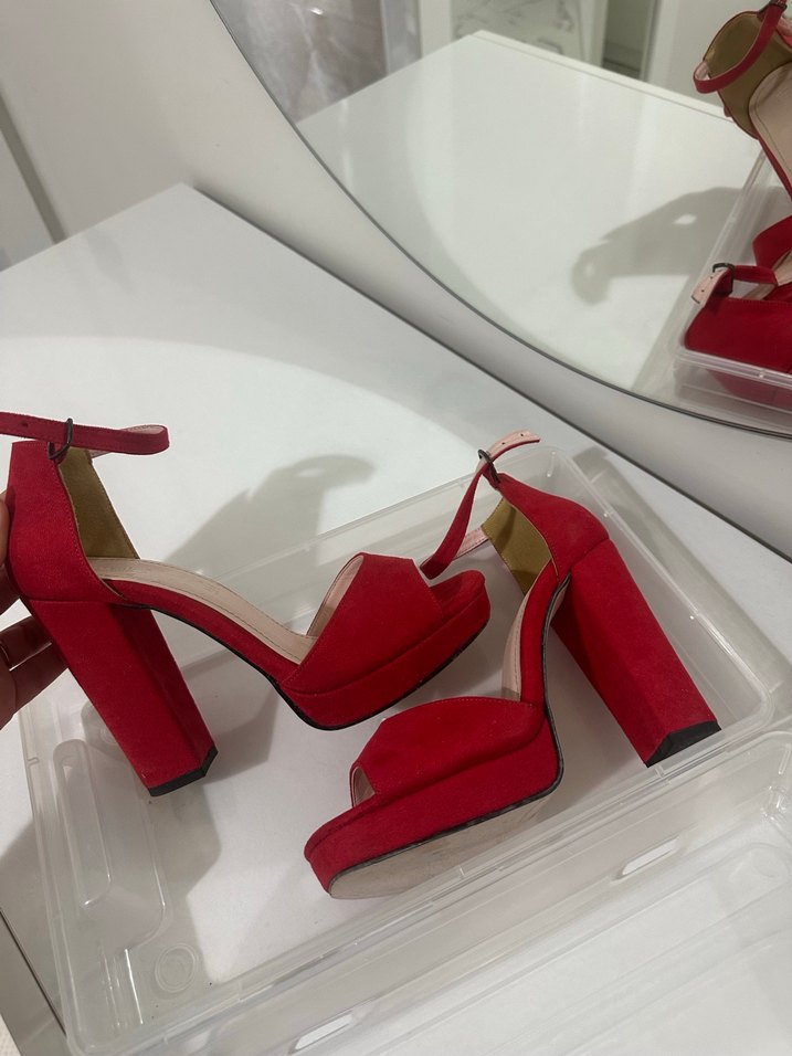 Kırmızı Süet Platform Topuklu Kadın Ayakkabı - Görsel 2