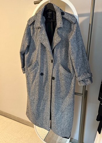 Uzun Gri Desenli Kaban - Görsel 3