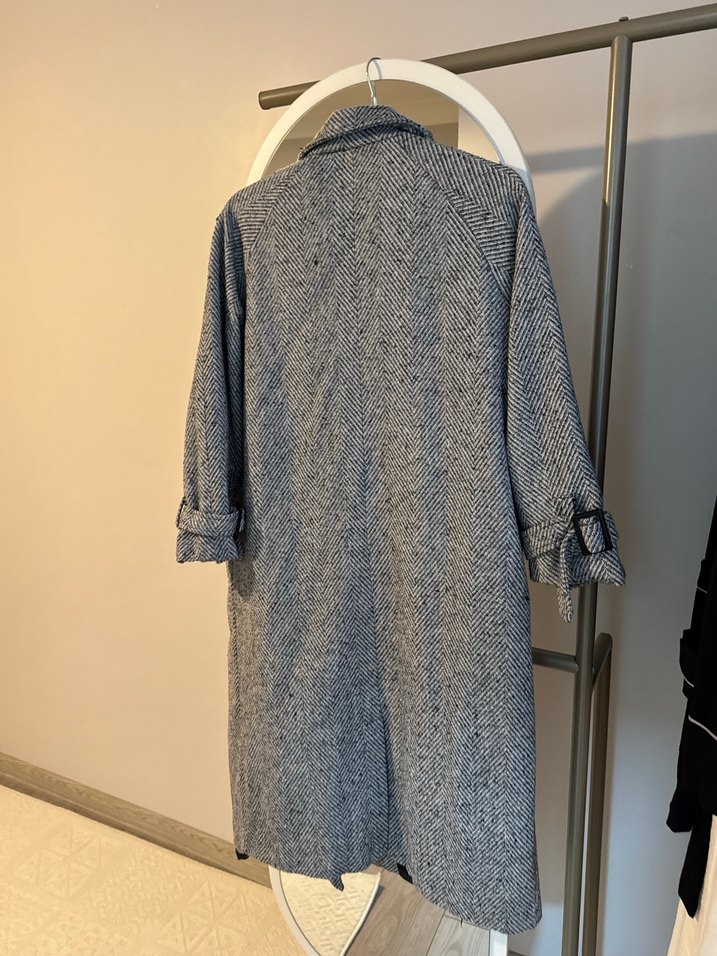 Uzun Gri Desenli Kaban - Görsel 2