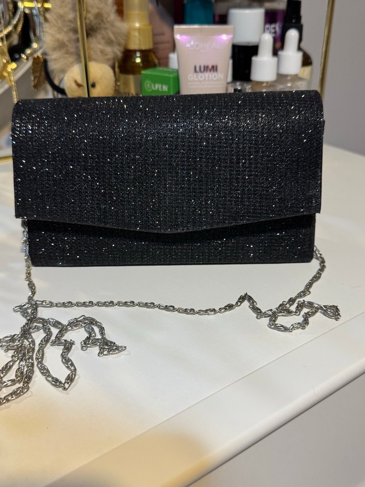 Zincir Detaylı Siyah Kadın Portföy Çanta - Görsel 2