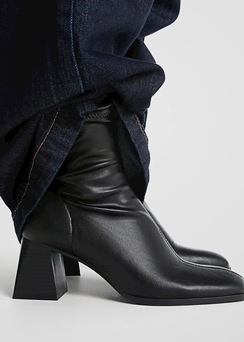 Siyah Deri Kadın Topuklu Bot 39 numara yeni - Görsel 2