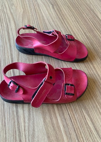 Kız Çocuk Pembe Tokalı Kauçuk Sandalet - Görsel 2