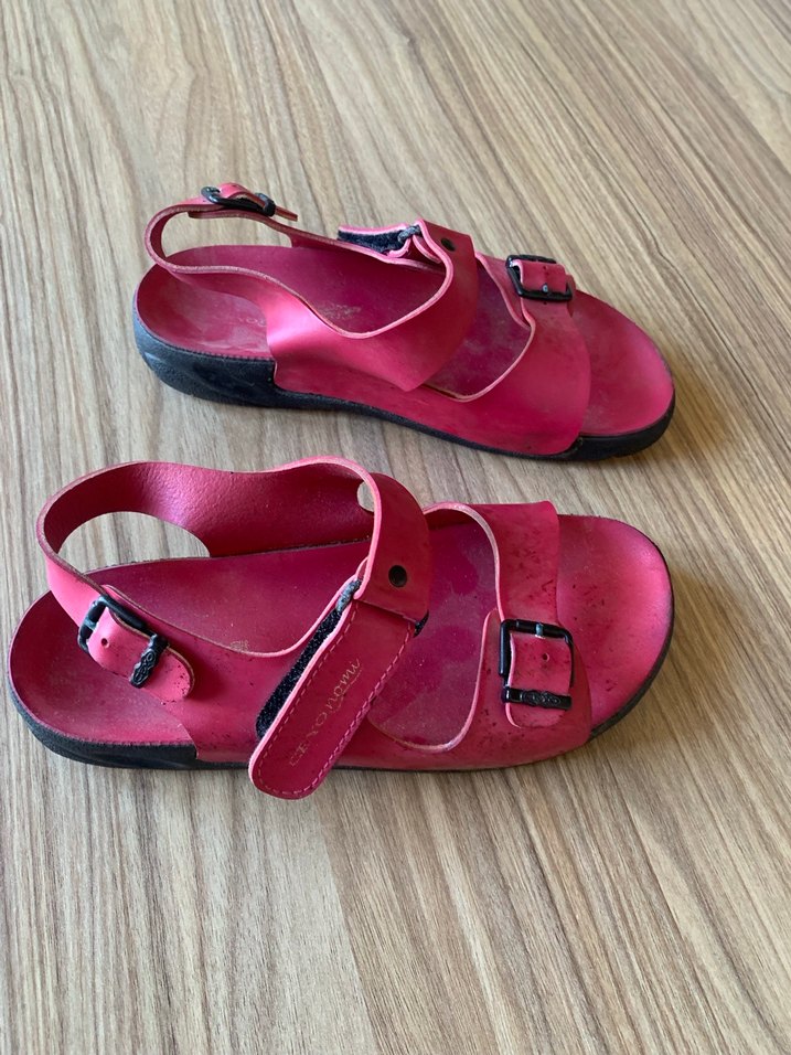 Kız Çocuk Pembe Tokalı Kauçuk Sandalet - Görsel 2