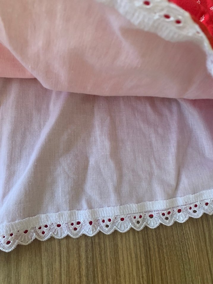 Kız Çocuk Kırmızı Nakışlı Düğmeli Elbise - Görsel 3