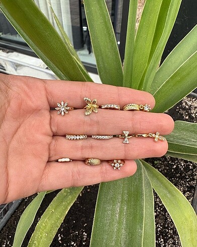 Diğer Taşlı Halka Piercing