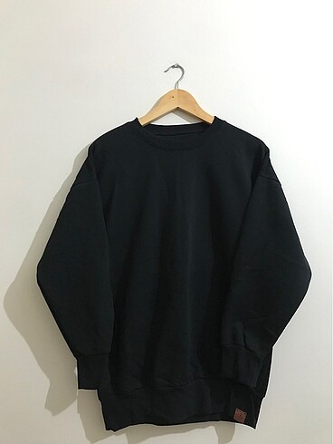 Siyah sweatshirt