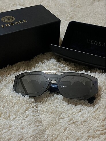 Versace 2235 1001/6G Güneş Gözlüğü