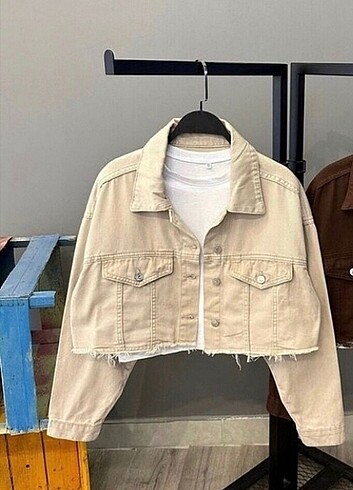 Crop ceket 