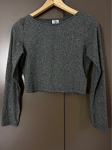 H&M Uzun Kollu Crop Bluz