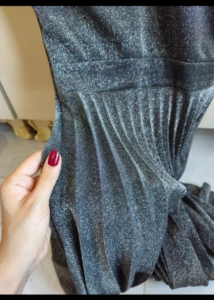 Parlak midi elbise - Görsel 3