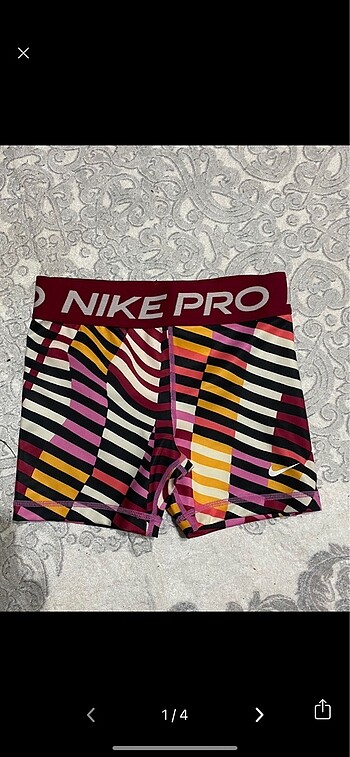 Nikepro şort
