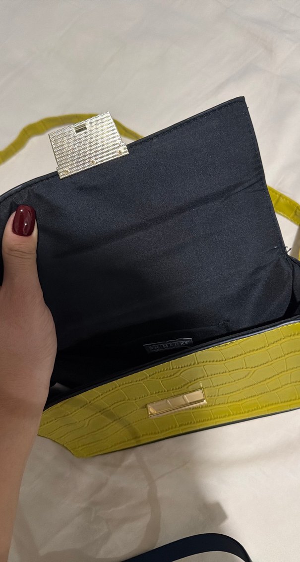 Sarı Deri Yılan Desenli Tokalı Kadın Çanta - Görsel 4