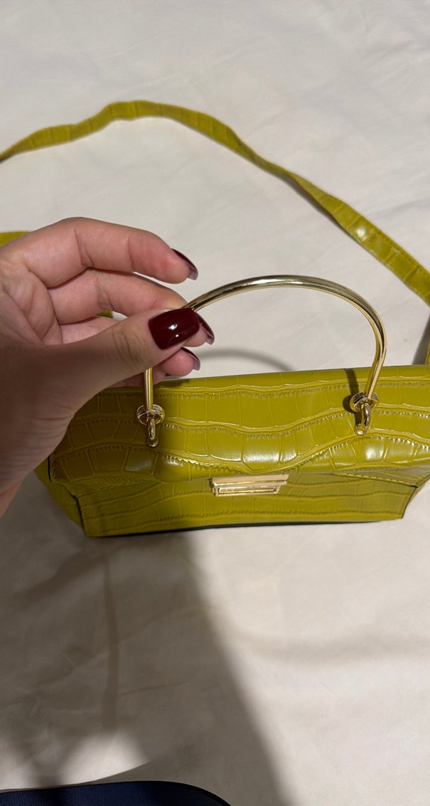 Sarı Deri Yılan Desenli Tokalı Kadın Çanta - Görsel 3