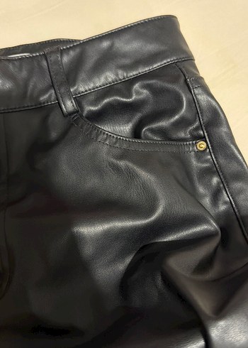 Kadın Siyah Deri Kemerli Midi Pantolon - Görsel 3