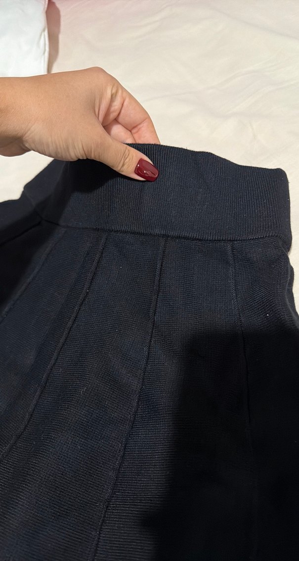 Siyah Pileli Mini Etek - Görsel 3