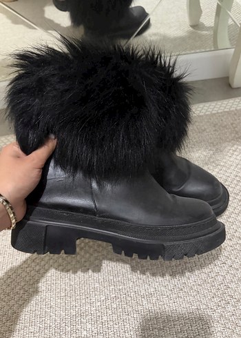 Siyah çıkarılabilen Peluş Detaylı Platform Topuklu Bot - Görsel 7