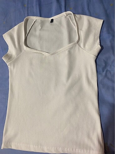 xs Beden Kalp yaka crop bluz