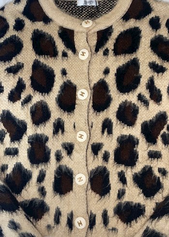 Kahverengi Leopar Desenli Kadın Hırka - Görsel 2