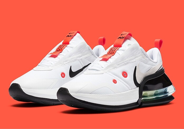 Nike spor ayakkabı
