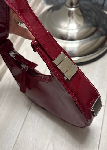 Bordo Parlak Deri Kadın Omuz Çantası - Görsel 6