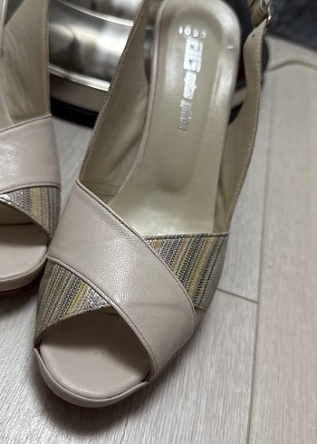 Diğer 10 cm hakiki deri topuklu ayakkabı rahat taban ayarlanabilir