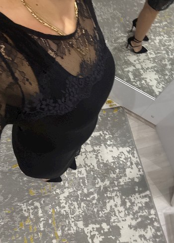 Dantel Detaylı Siyah Midi Elbise - Görsel 4