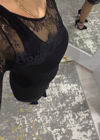 Dantel Detaylı Siyah Midi Elbise - Görsel 5