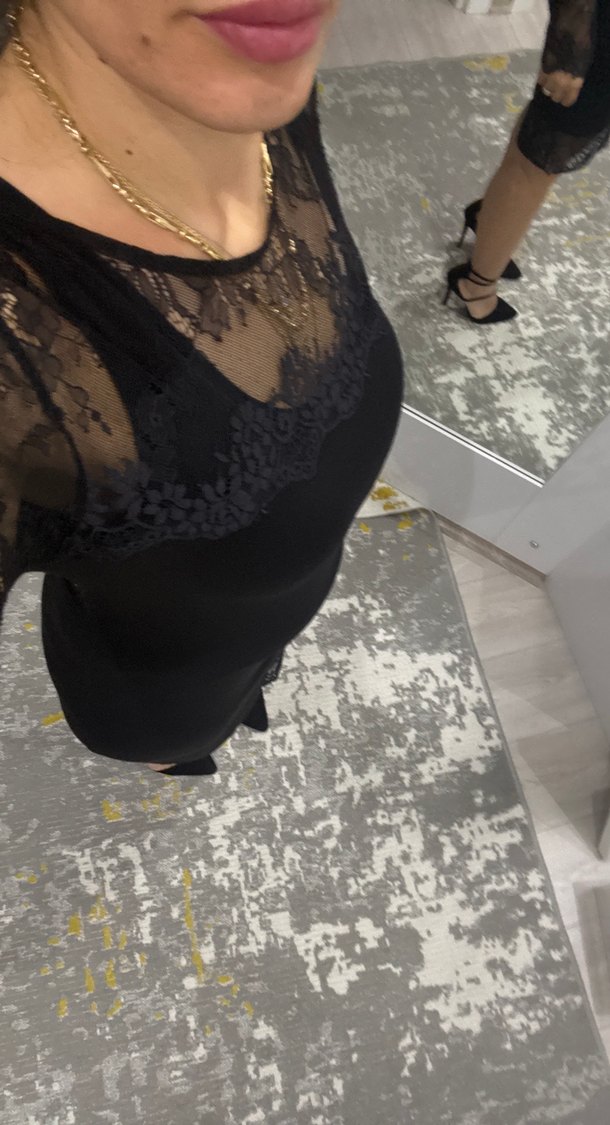 Dantel Detaylı Siyah Midi Elbise - Görsel 4